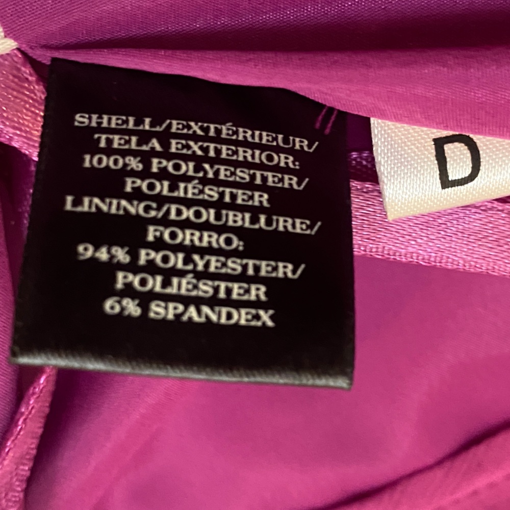 Ann Taylor fuchsia ruffled skirt. - Picture 7 of 7